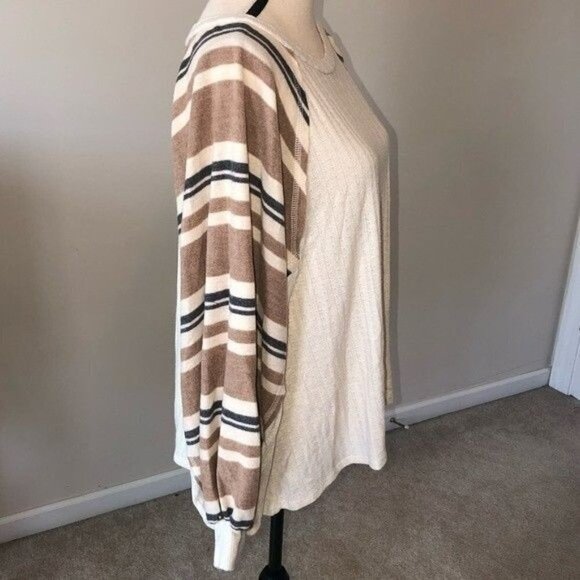 143 Story Womens Size Medium Knit Top Mixed Media Balloon Sleeve Sweater Top - Picture 4 of 9